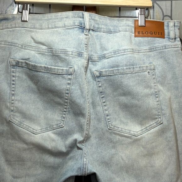 Eloquii Light Wash Straight Leg High Rise Plus Size Jeans Size 18 - Picture 6 of 10